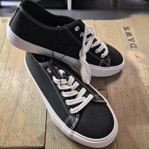 TORRID Black Canvas Sneakers